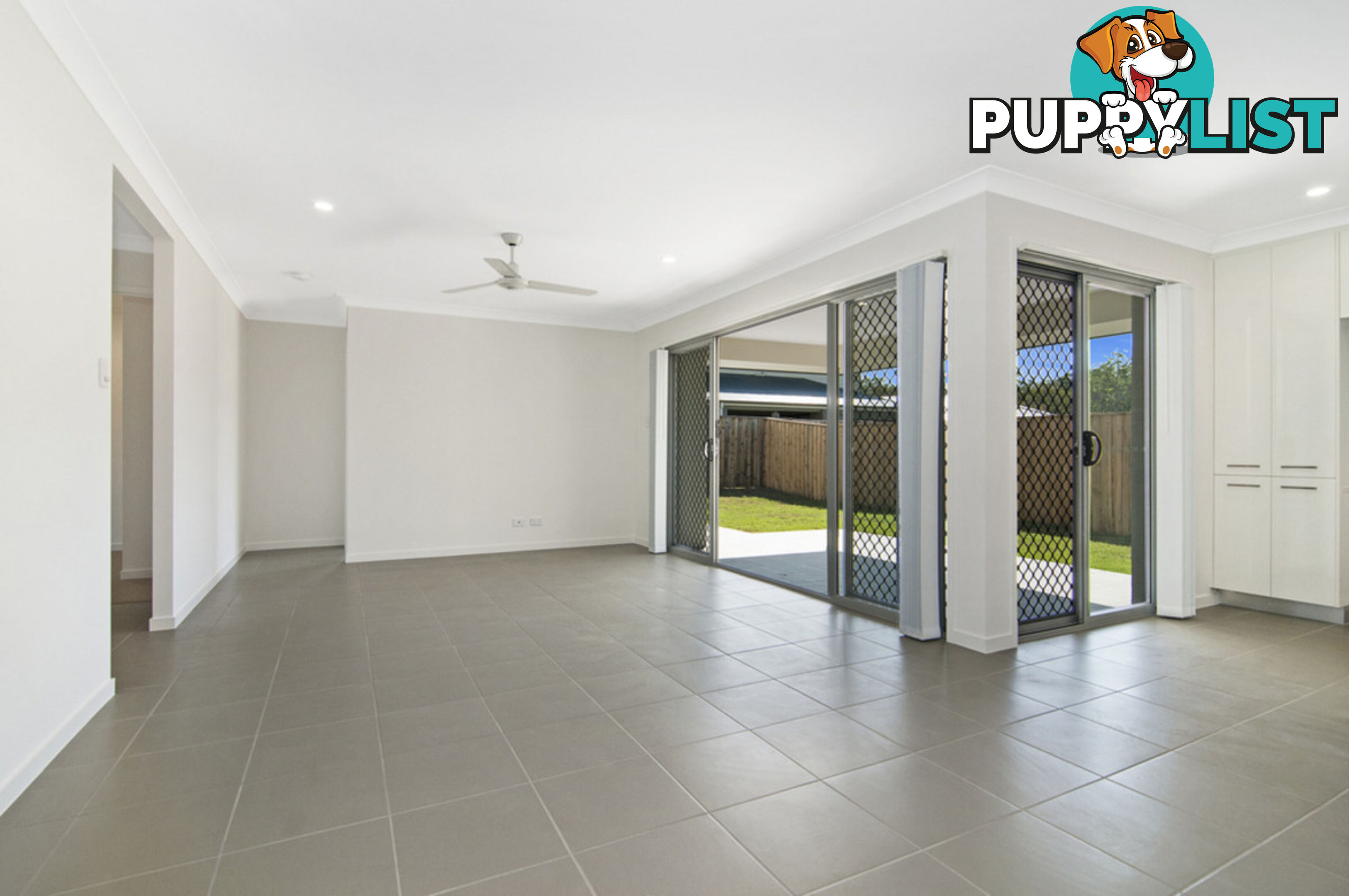 62 Azure Way PIMPAMA QLD 4209