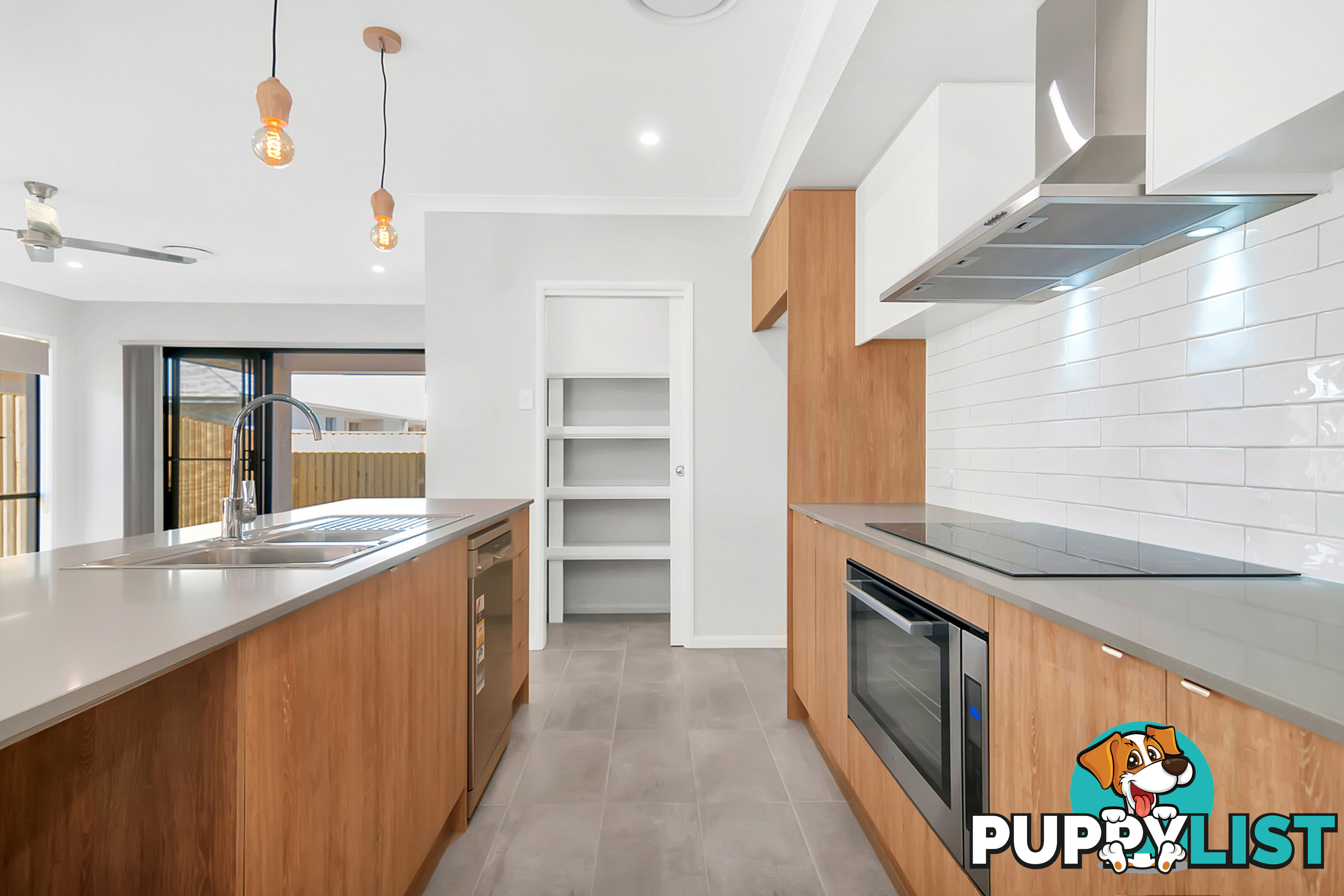 7 Roebuck Street COOMERA QLD 4209