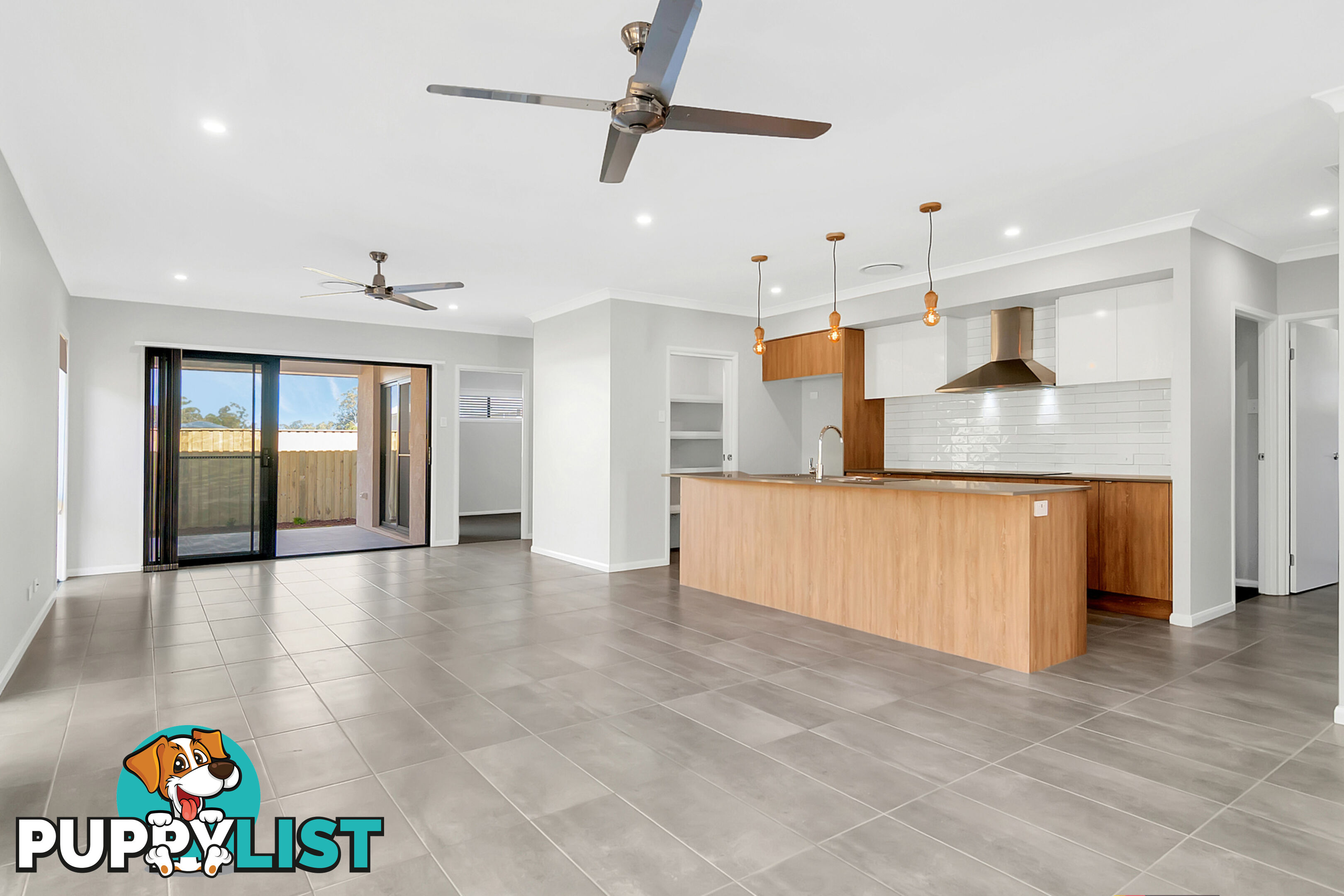 7 Roebuck Street COOMERA QLD 4209