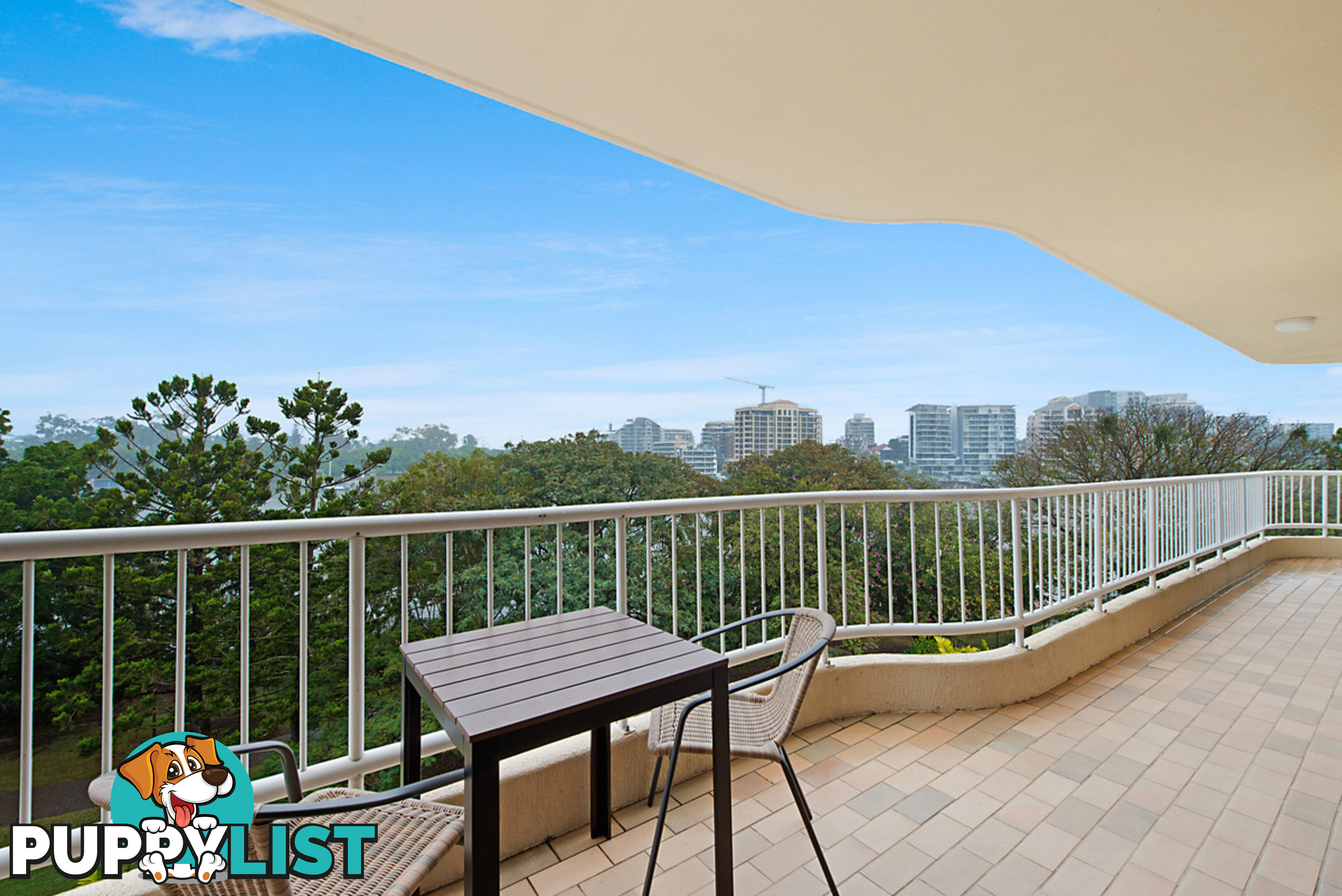 17/148 Oxlade Drive NEW FARM QLD 4005