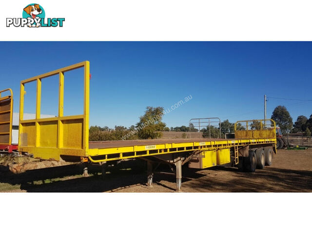 Moore Semi Flat top Trailer