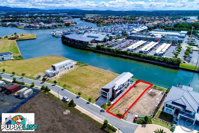 5042 Harbourview Drive HOPE ISLAND QLD 4212