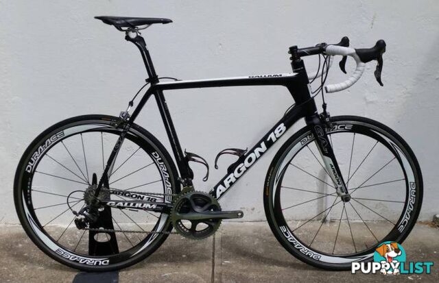 2014 Cervelo R5 VWD. L. Dura Ace 9000 11speed Compact.