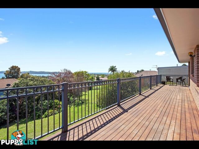 16 Coila Avenue, Tuross Head 16 Coila Avenue Tuross Head, NSW 2537