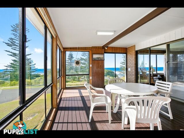 ONE TREE LODGE 63 HAWKINS ROAD Tuross Head, NSW 2537