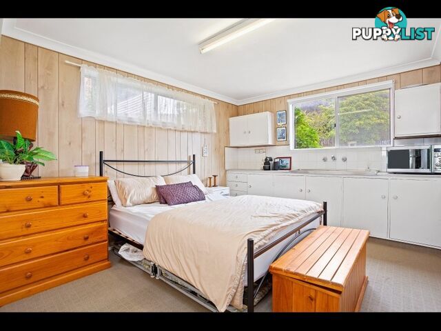 WHISPERING PINES 21 SURF STREET Tuross Head, NSW 2537