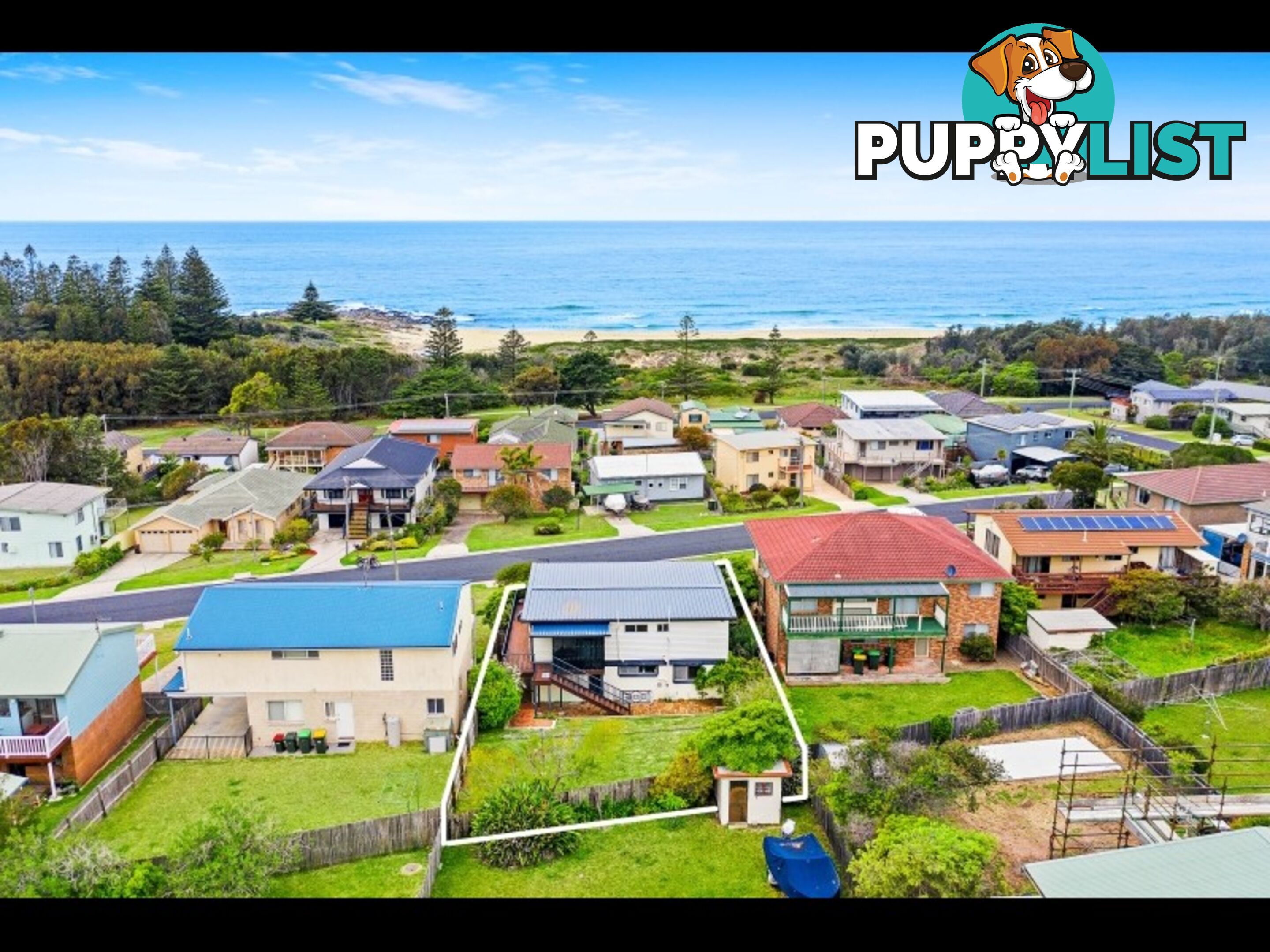 WHISPERING PINES 21 SURF STREET Tuross Head, NSW 2537