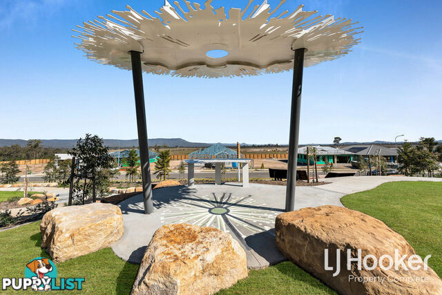8 Willandra Street YARRABILBA QLD 4207