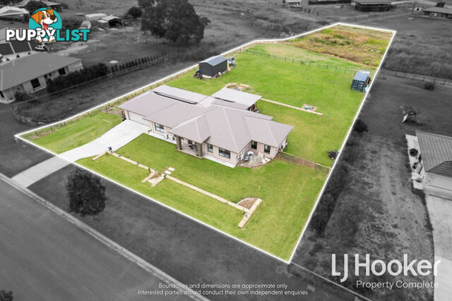 115-119 Munroe Drive WOODHILL QLD 4285