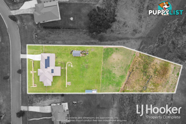 115-119 Munroe Drive WOODHILL QLD 4285
