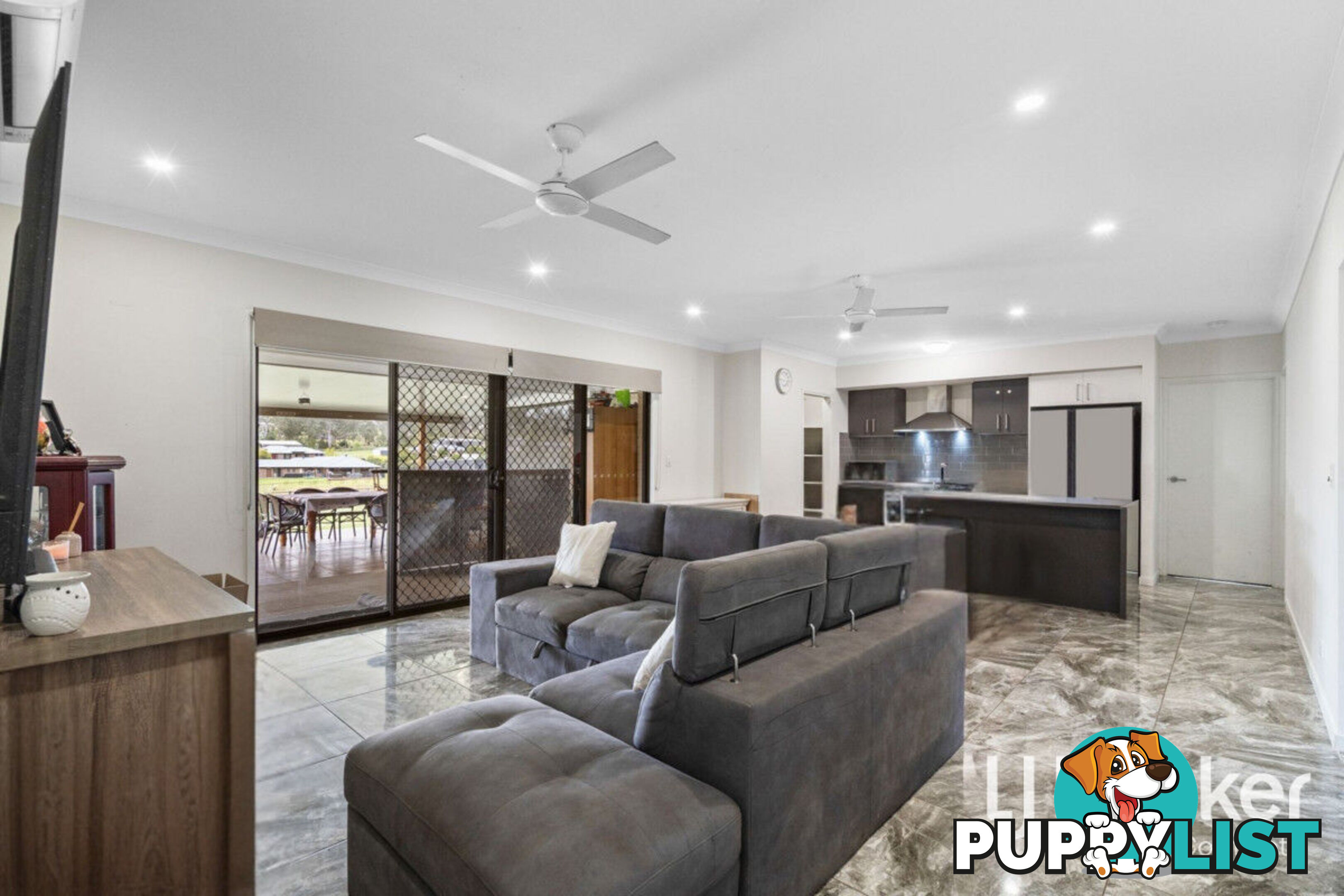 115-119 Munroe Drive WOODHILL QLD 4285