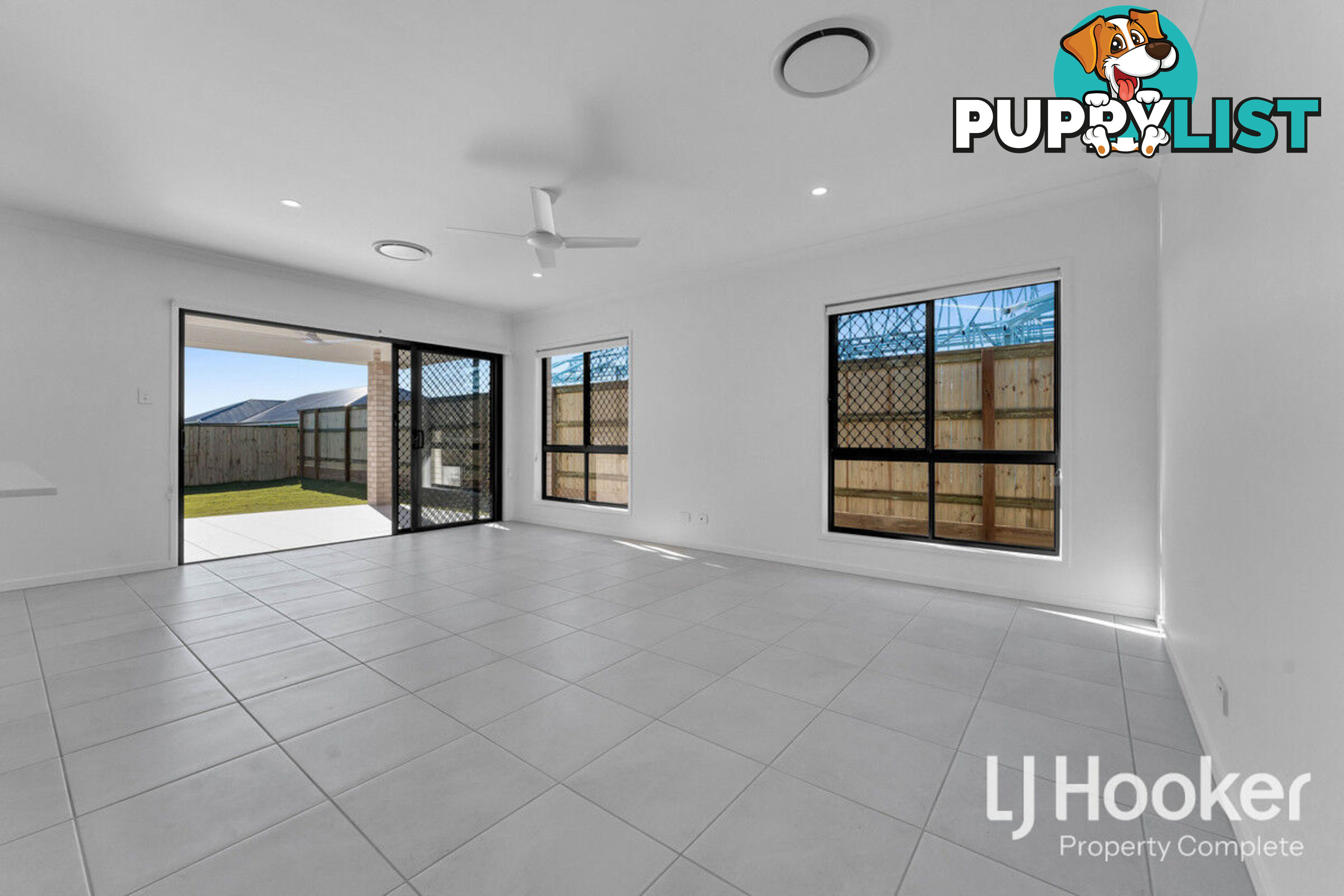 72 Outlook Boulevard GLENEAGLE QLD 4285