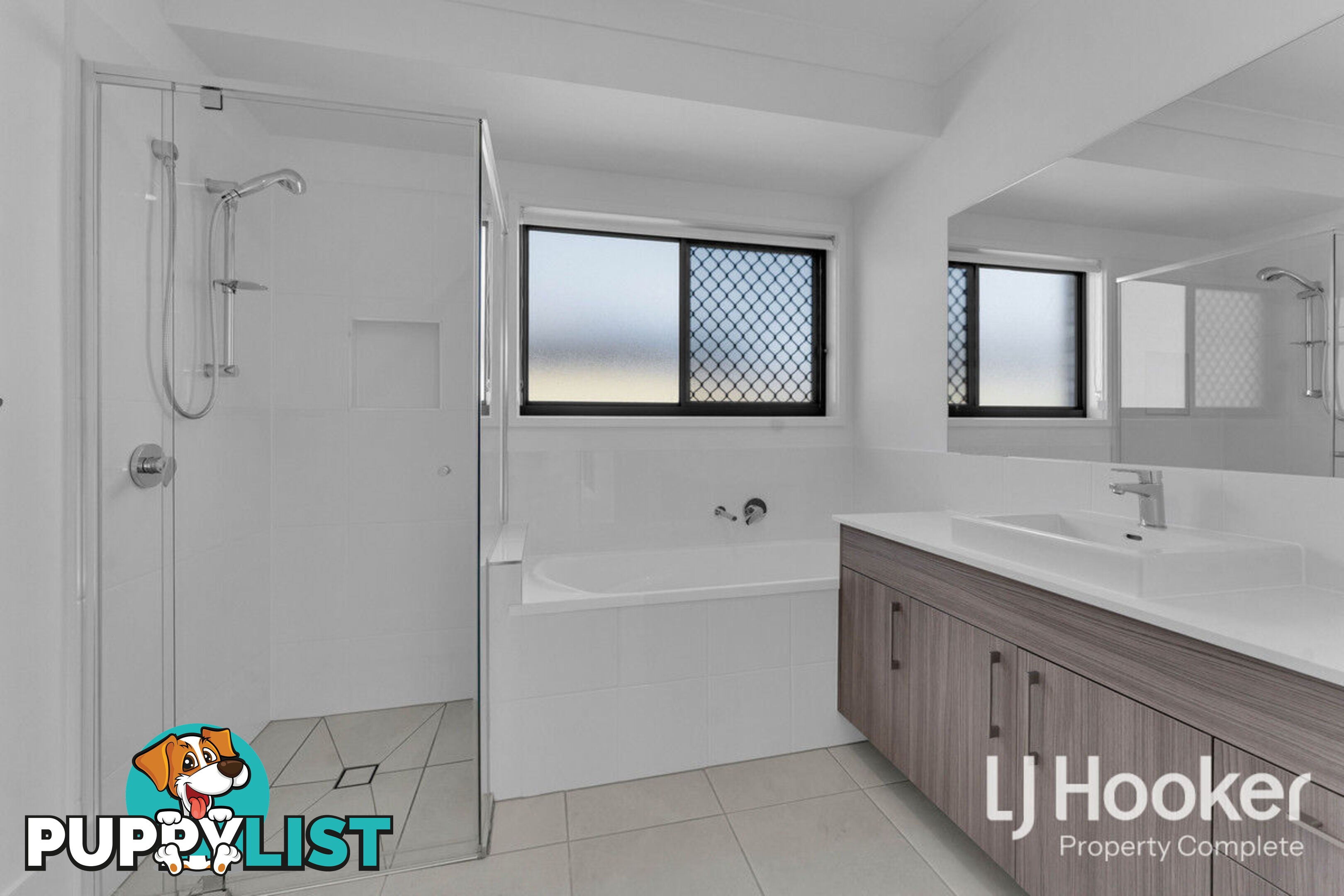72 Outlook Boulevard GLENEAGLE QLD 4285