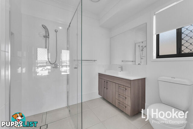 72 Outlook Boulevard GLENEAGLE QLD 4285