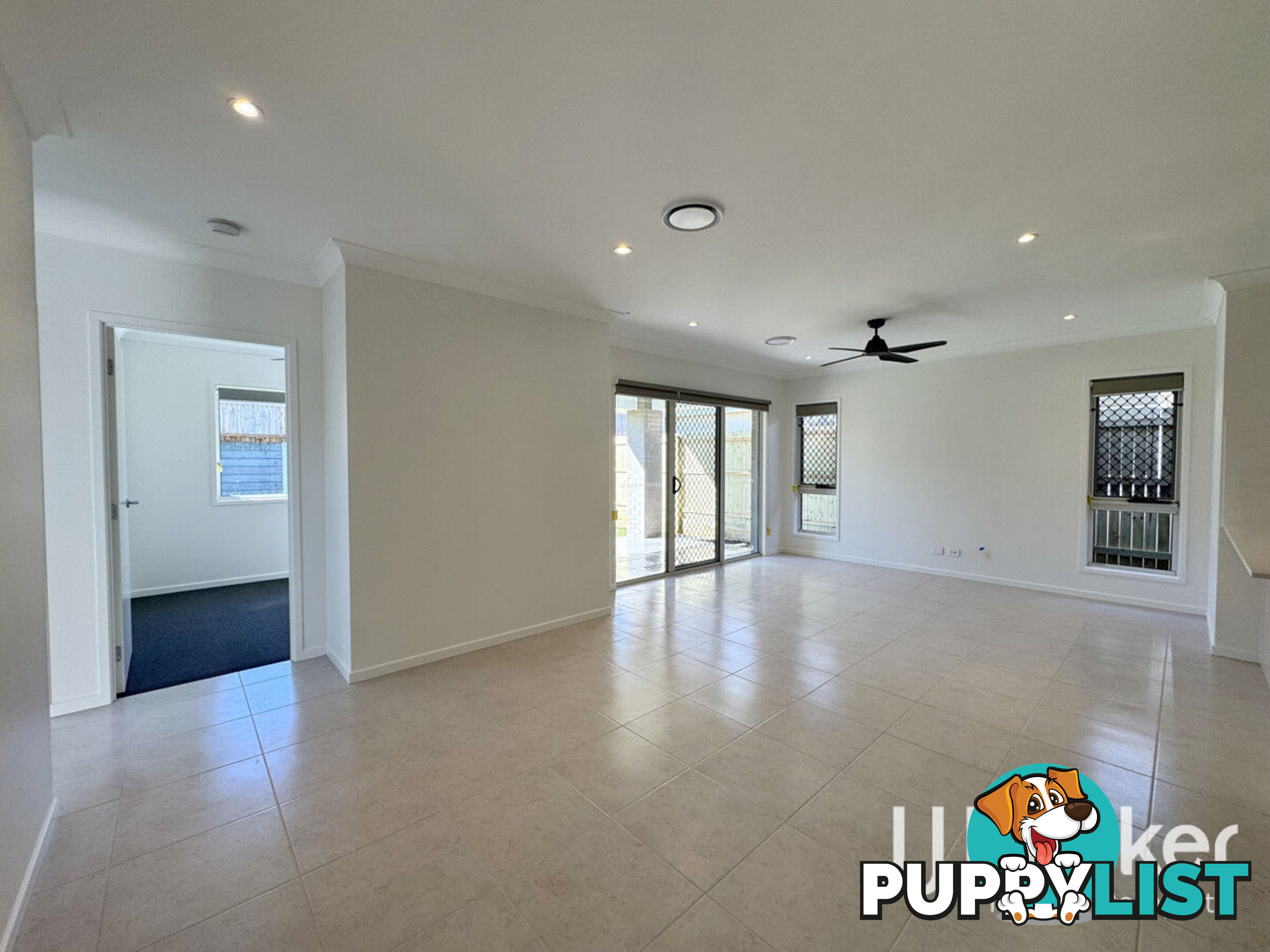 24 Petermann Circuit YARRABILBA QLD 4207