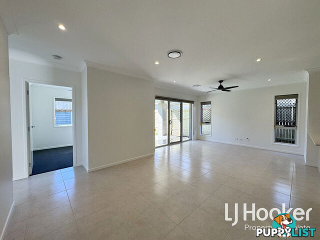 24 Petermann Circuit YARRABILBA QLD 4207
