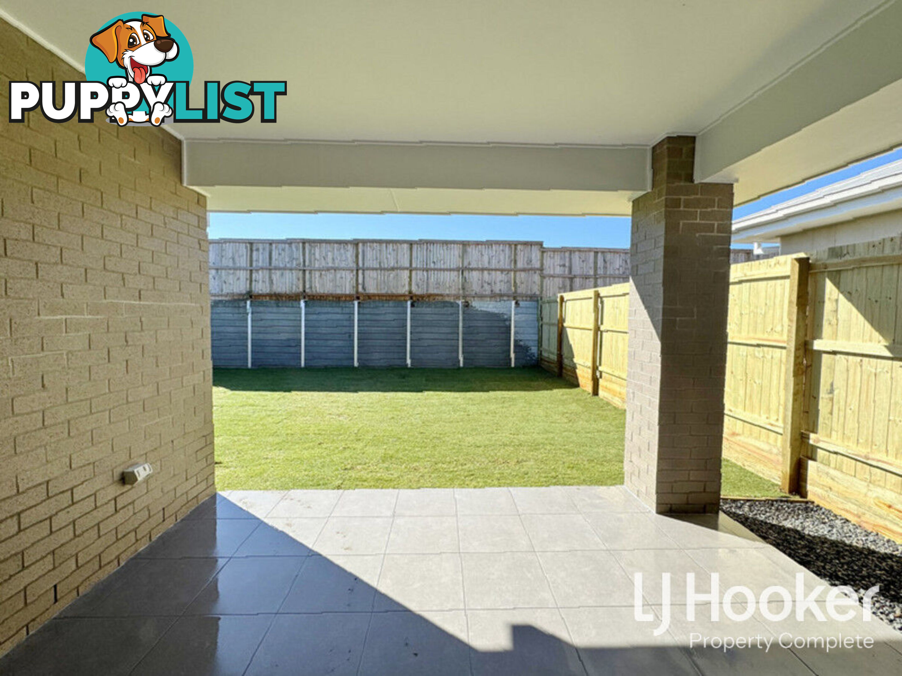 24 Petermann Circuit YARRABILBA QLD 4207