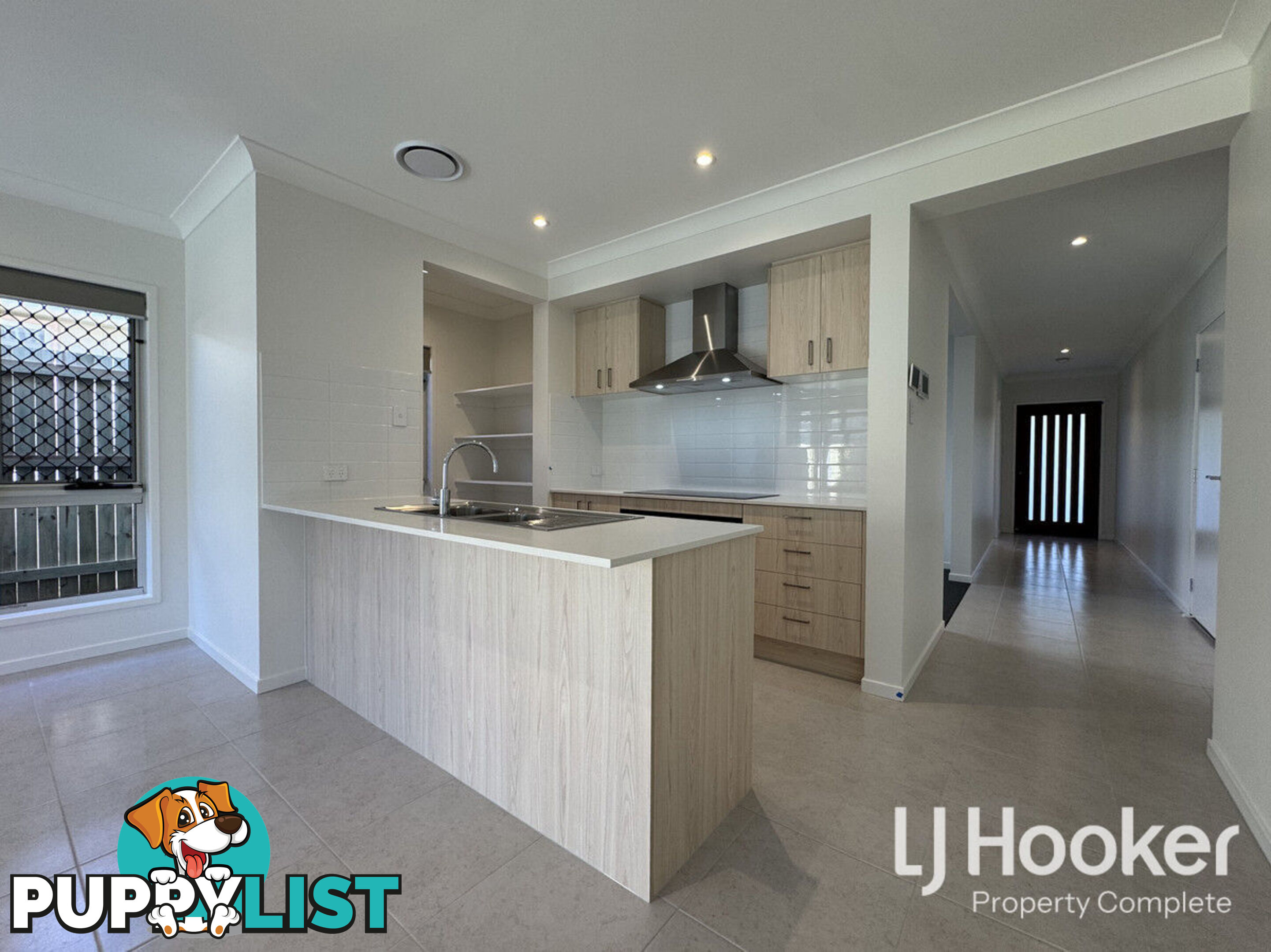 24 Petermann Circuit YARRABILBA QLD 4207
