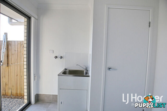 17 Cambridge Circuit YARRABILBA QLD 4207