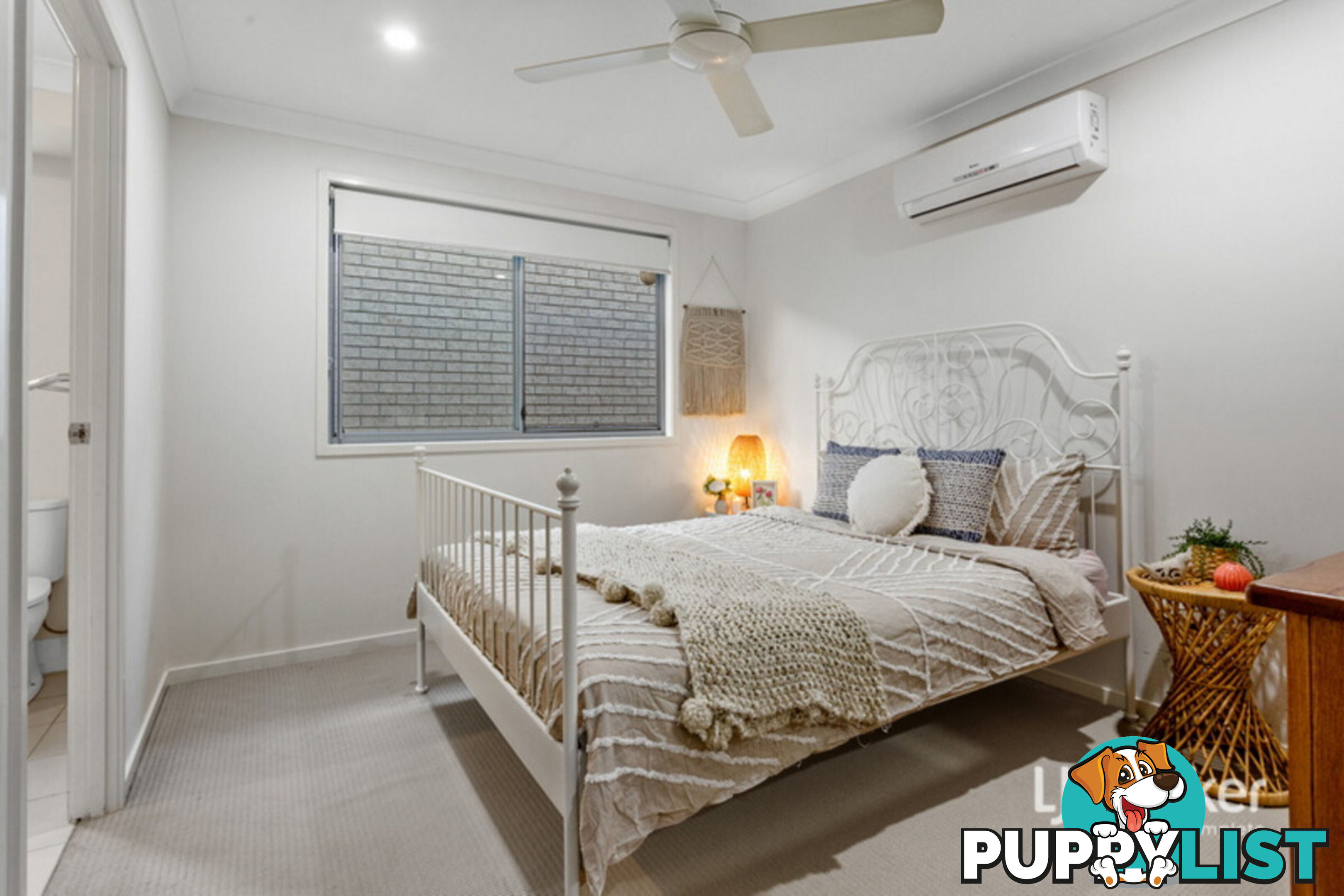 8 Buxton Avenue YARRABILBA QLD 4207