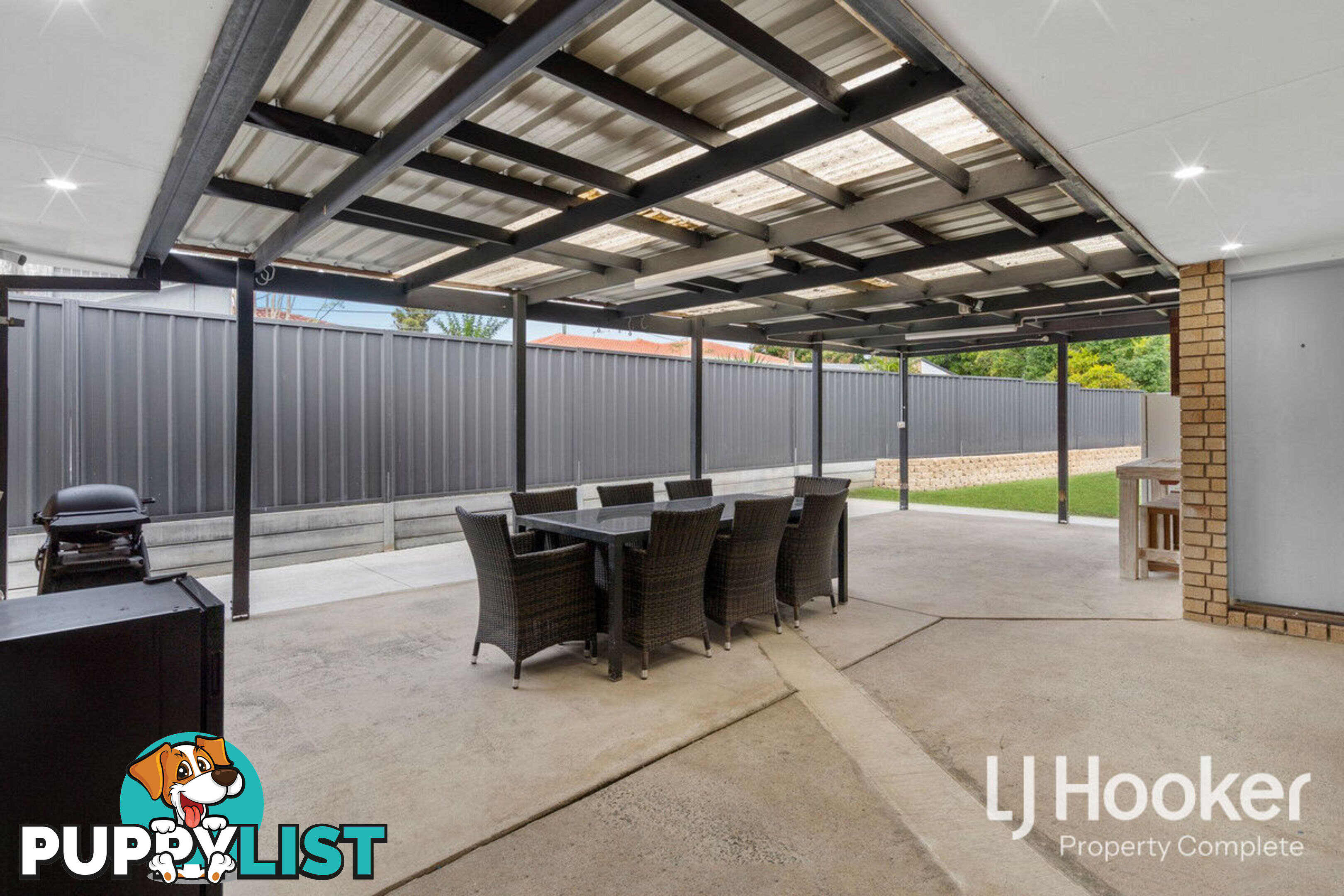 6 Paroo Place HILLCREST QLD 4118