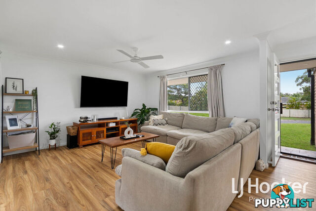 6 Paroo Place HILLCREST QLD 4118