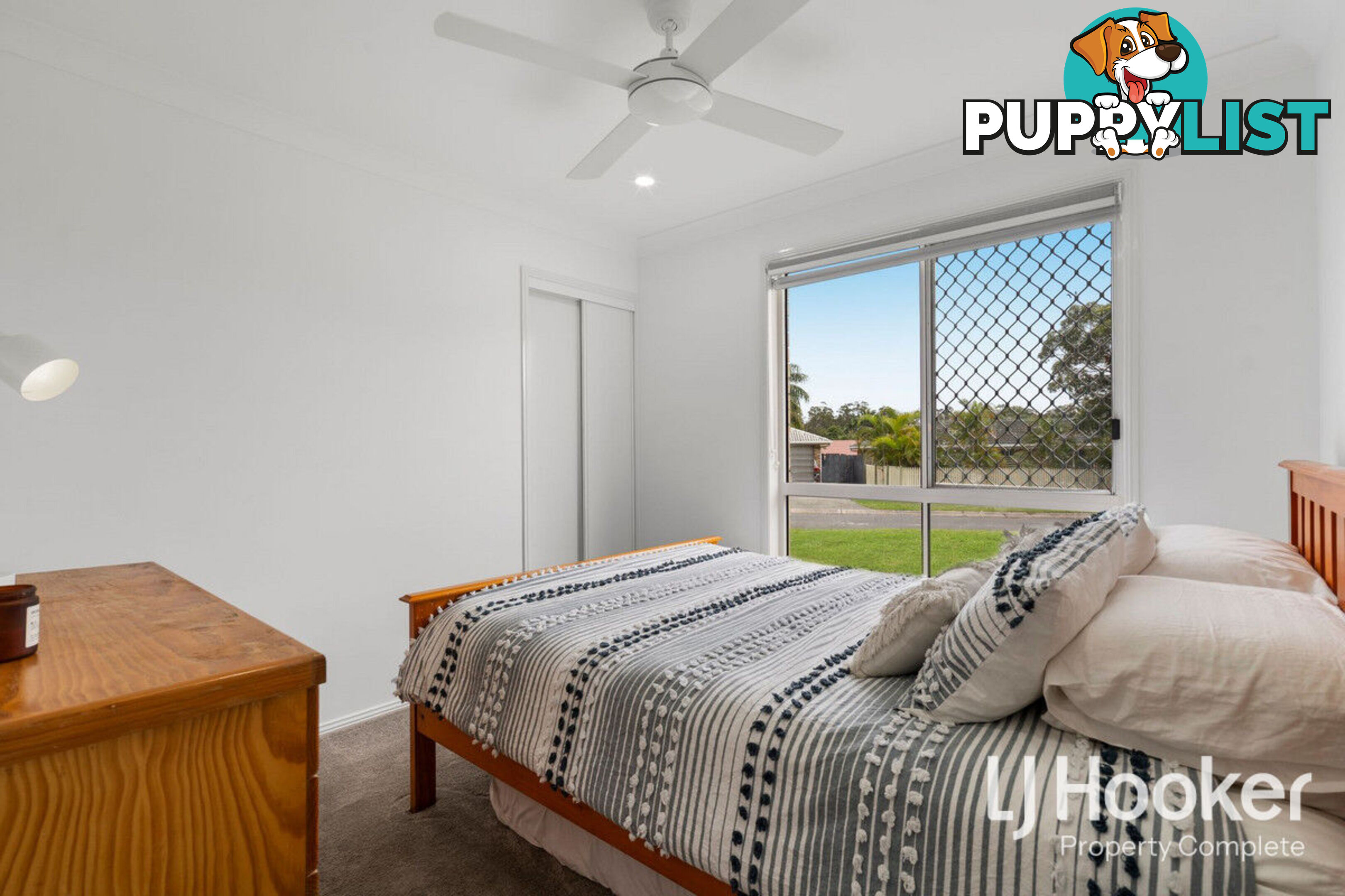 6 Paroo Place HILLCREST QLD 4118