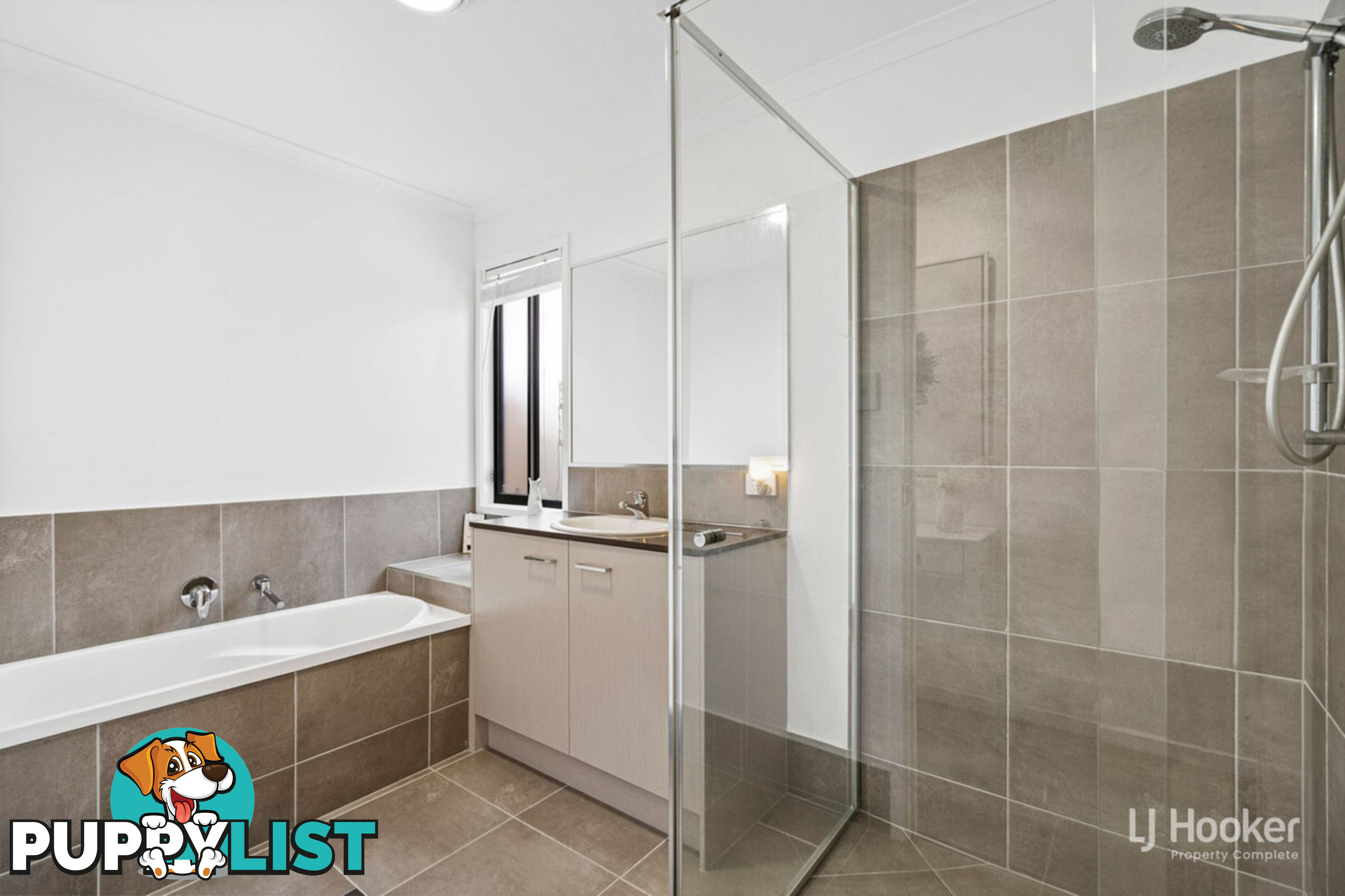 10 Monarch Street FLAGSTONE QLD 4280