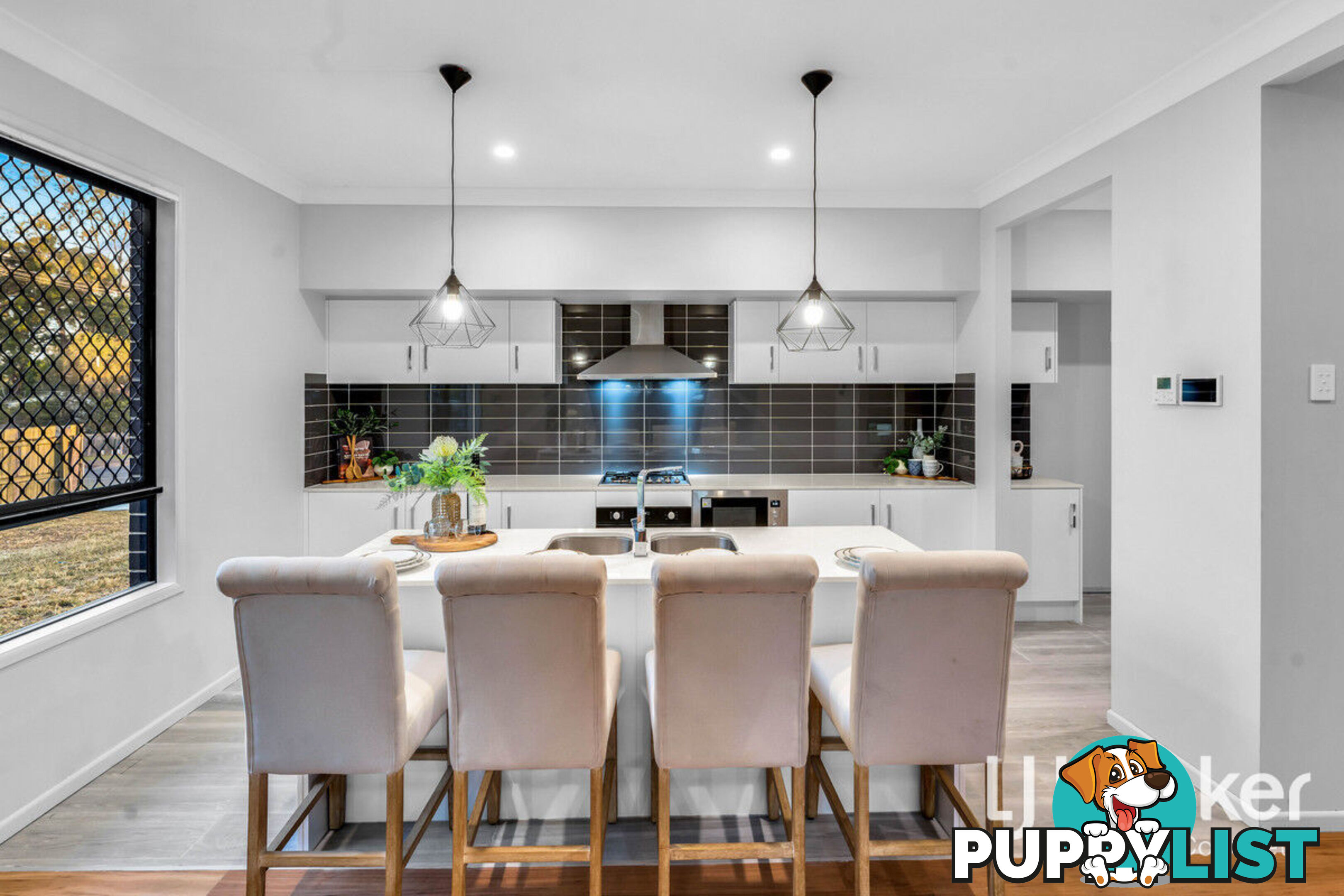 35 Hickory Street MARSDEN QLD 4132