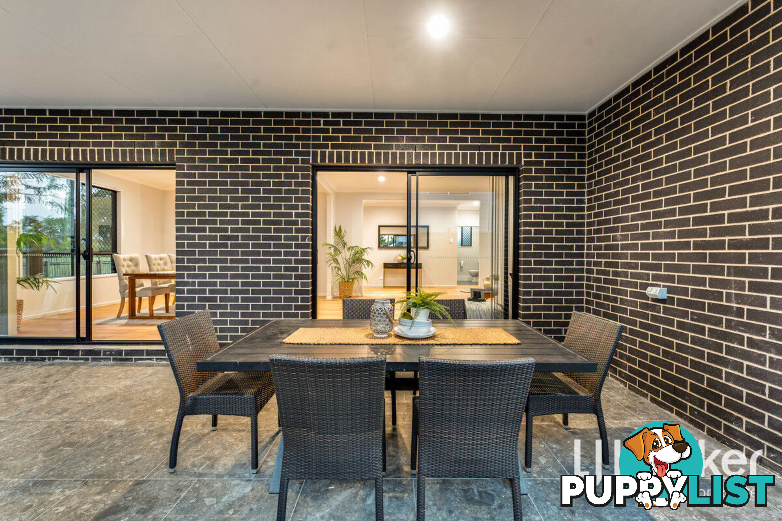 35 Hickory Street MARSDEN QLD 4132