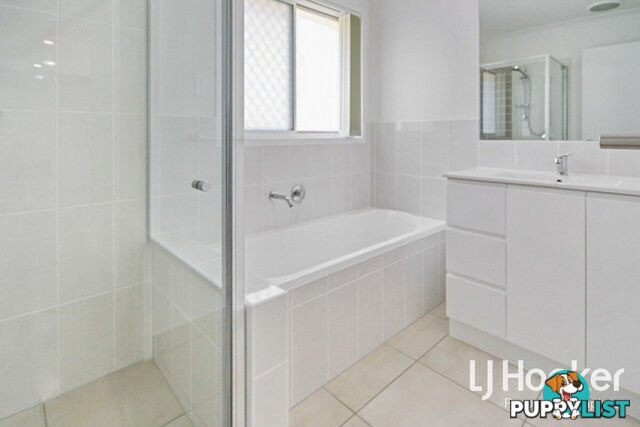 18 Hillard Street YARRABILBA QLD 4207
