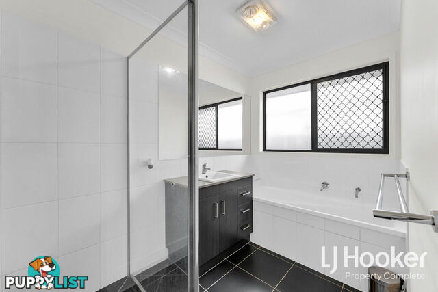 25 Ryrie Court PARK RIDGE QLD 4125