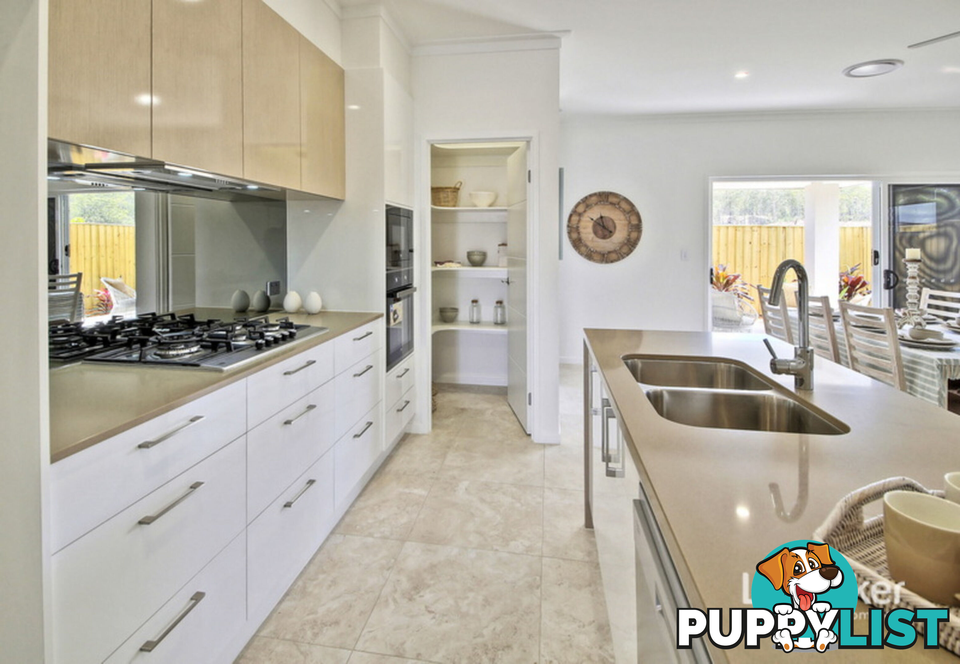 4 Houston Street SPRING MOUNTAIN QLD 4300