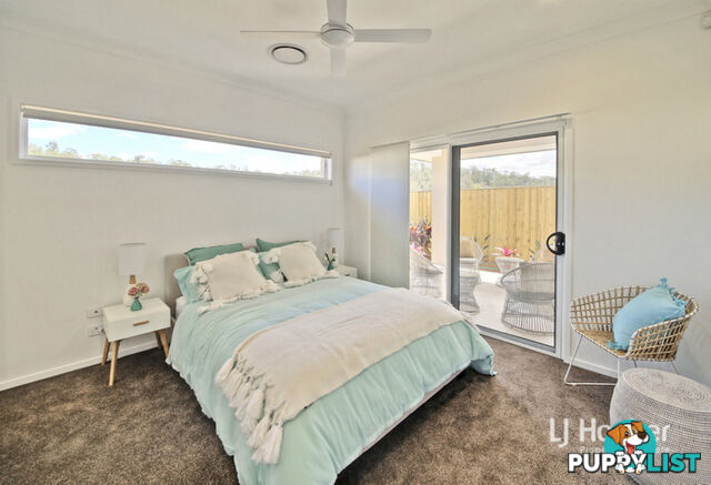 4 Houston Street SPRING MOUNTAIN QLD 4300