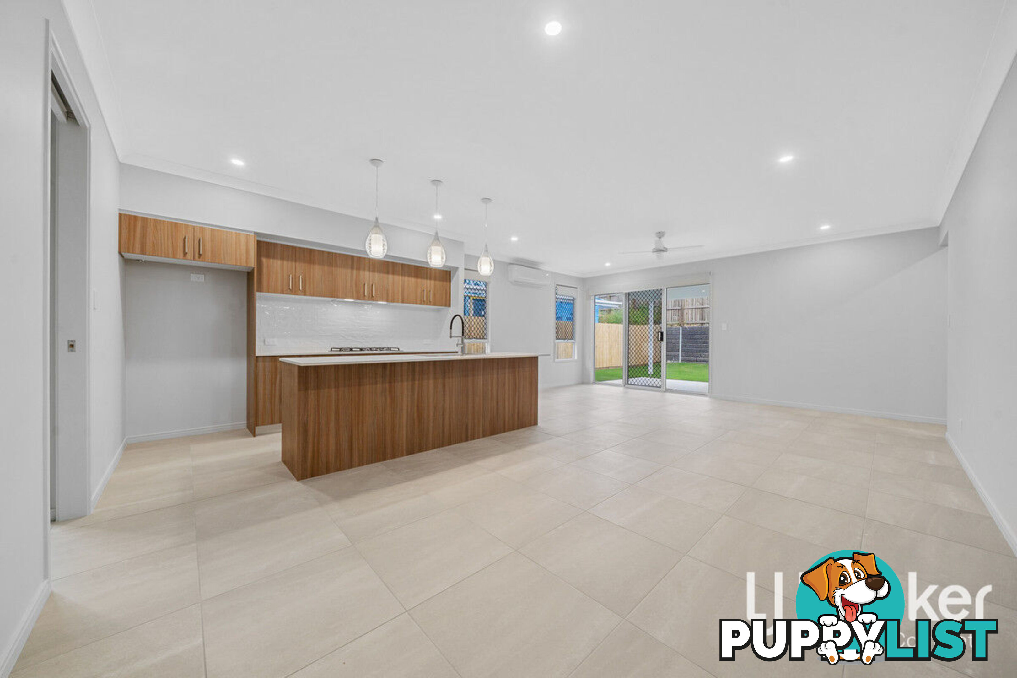 95 Shoreline Avenue REDLAND BAY QLD 4165