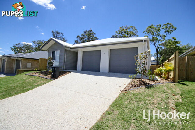 2/13 Chandon Court HILLCREST QLD 4118