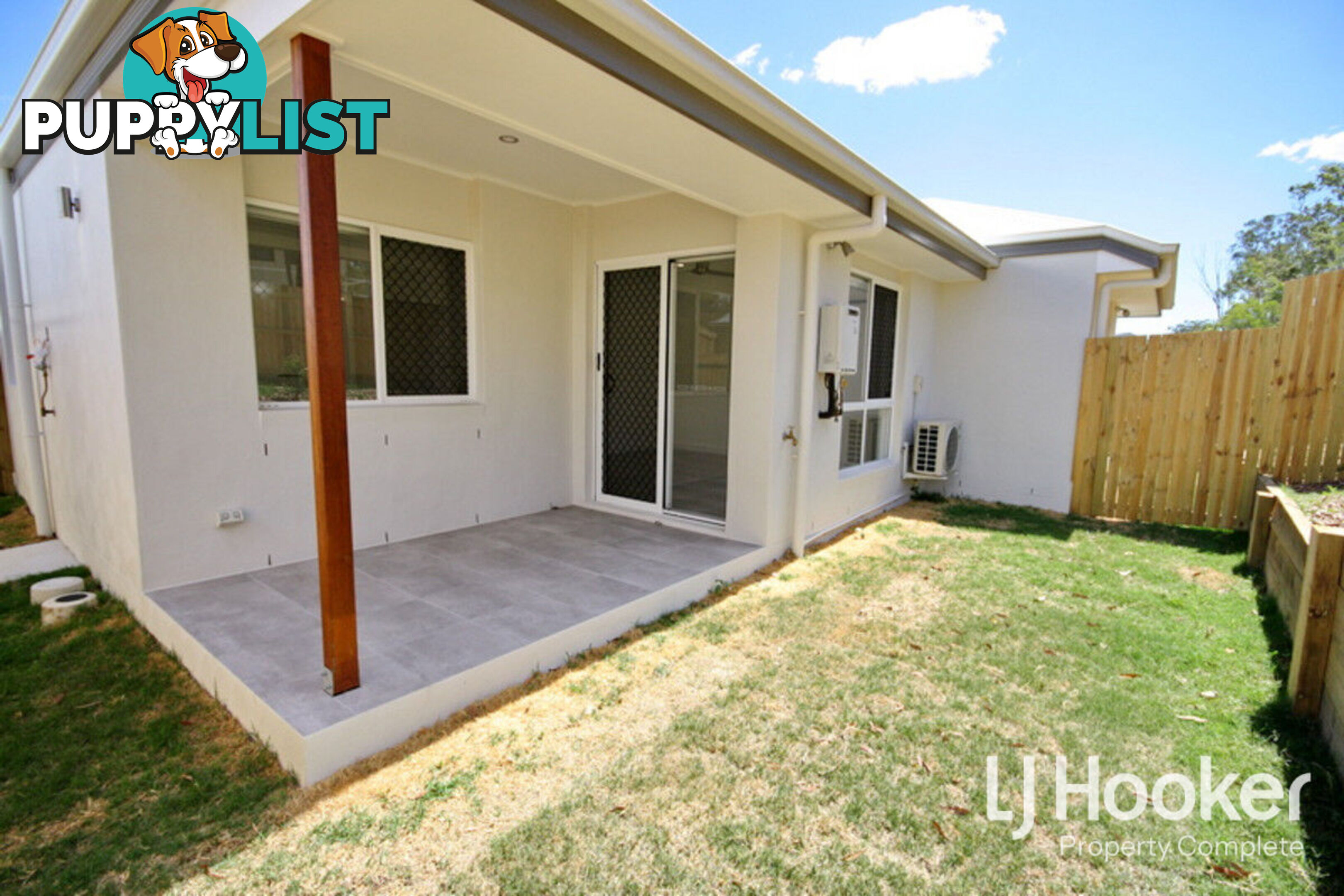 2/13 Chandon Court HILLCREST QLD 4118