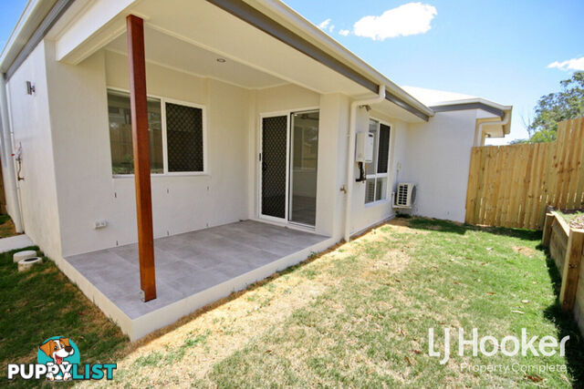 2/13 Chandon Court HILLCREST QLD 4118