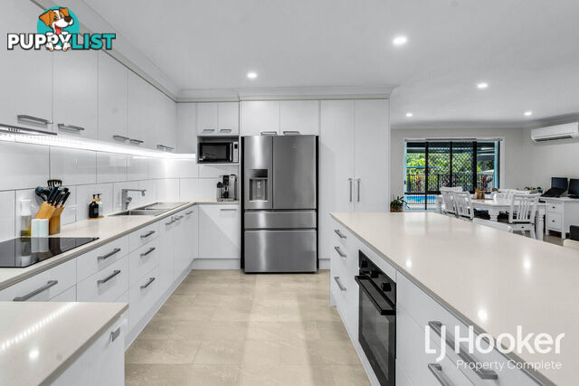 17-19 Spinebill Drive GREENBANK QLD 4124