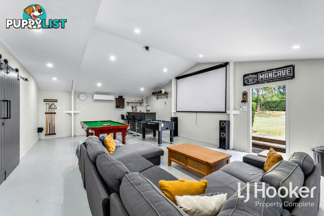 17-19 Spinebill Drive GREENBANK QLD 4124