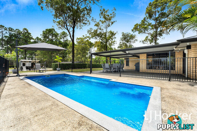 17-19 Spinebill Drive GREENBANK QLD 4124