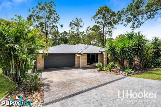 17-19 Spinebill Drive GREENBANK QLD 4124