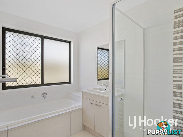 38 Rosewood Circuit YARRABILBA QLD 4207