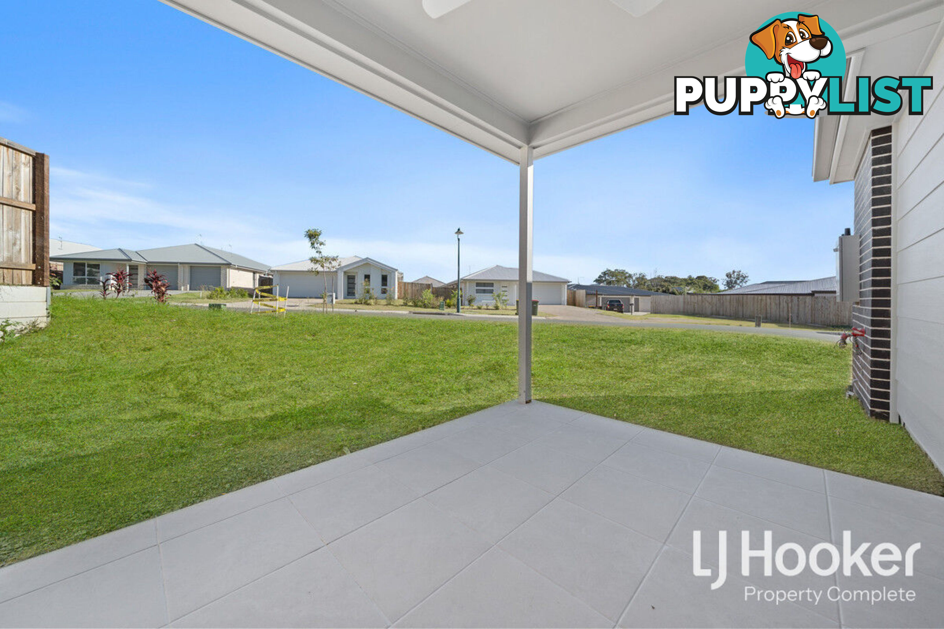 2/1 Alexander Place GLENEAGLE QLD 4285