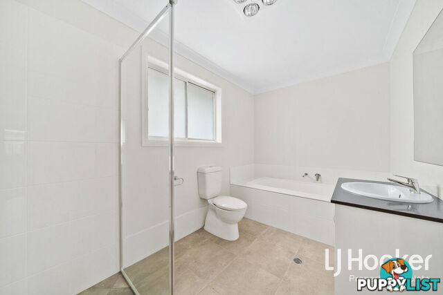 6 Wilfred Street WALLOON QLD 4306