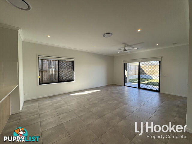 14 Petermann Circuit YARRABILBA QLD 4207