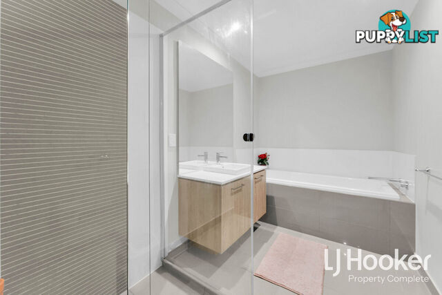 119 Summerview Avenue YARRABILBA QLD 4207