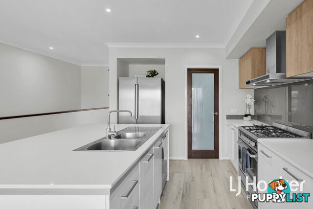 119 Summerview Avenue YARRABILBA QLD 4207