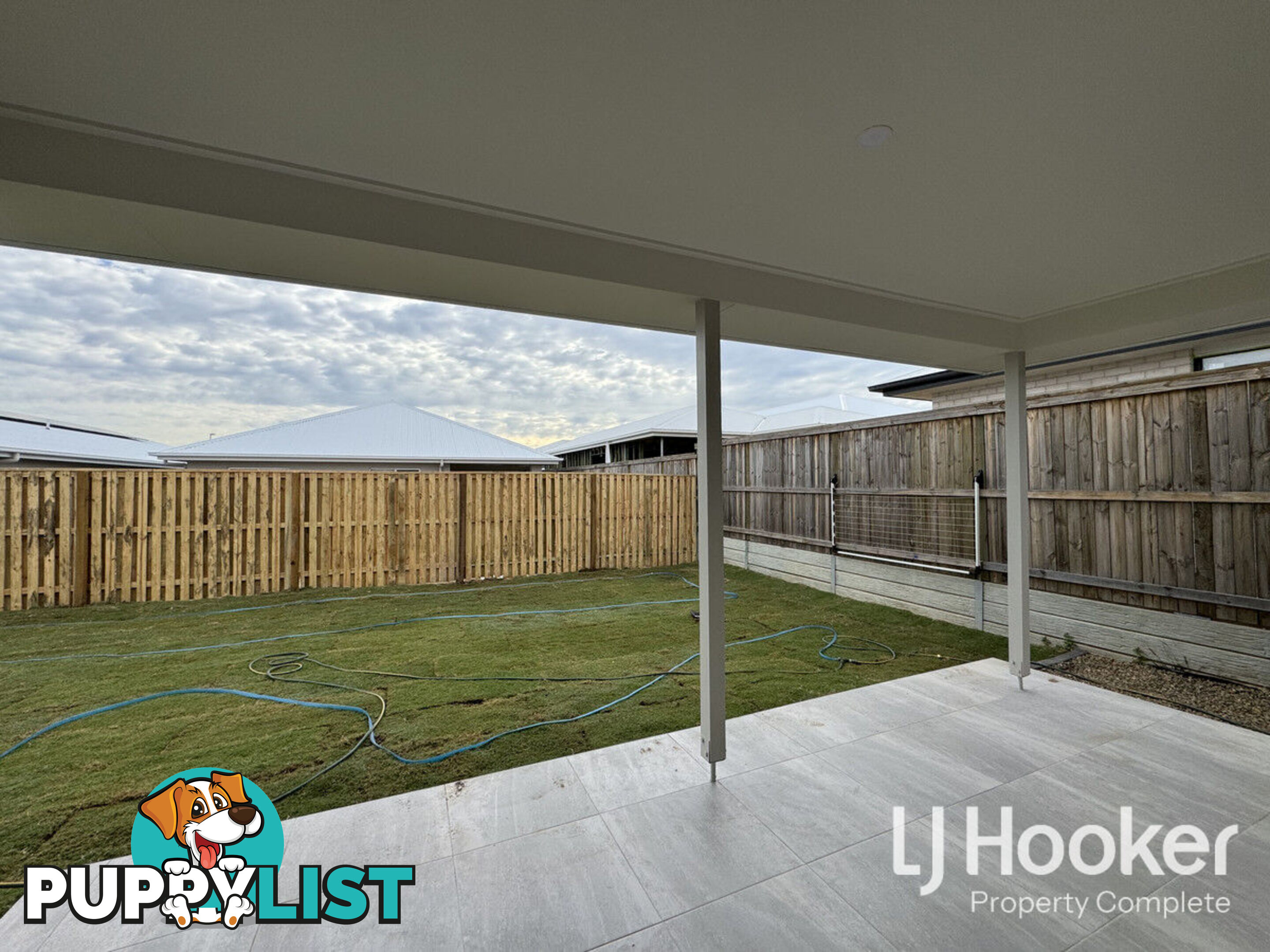 9 Stuart Street YARRABILBA QLD 4207