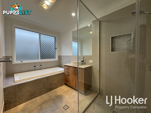 9 Stuart Street YARRABILBA QLD 4207